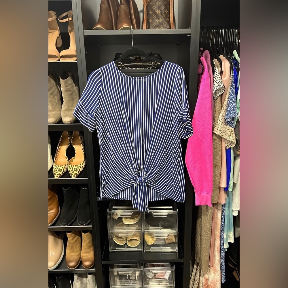 Boutique navy and white top with tie front